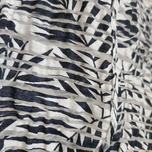 Christopher & Banks Womens Lightweight Zip Up Jacket XL - Picture 4 of 4